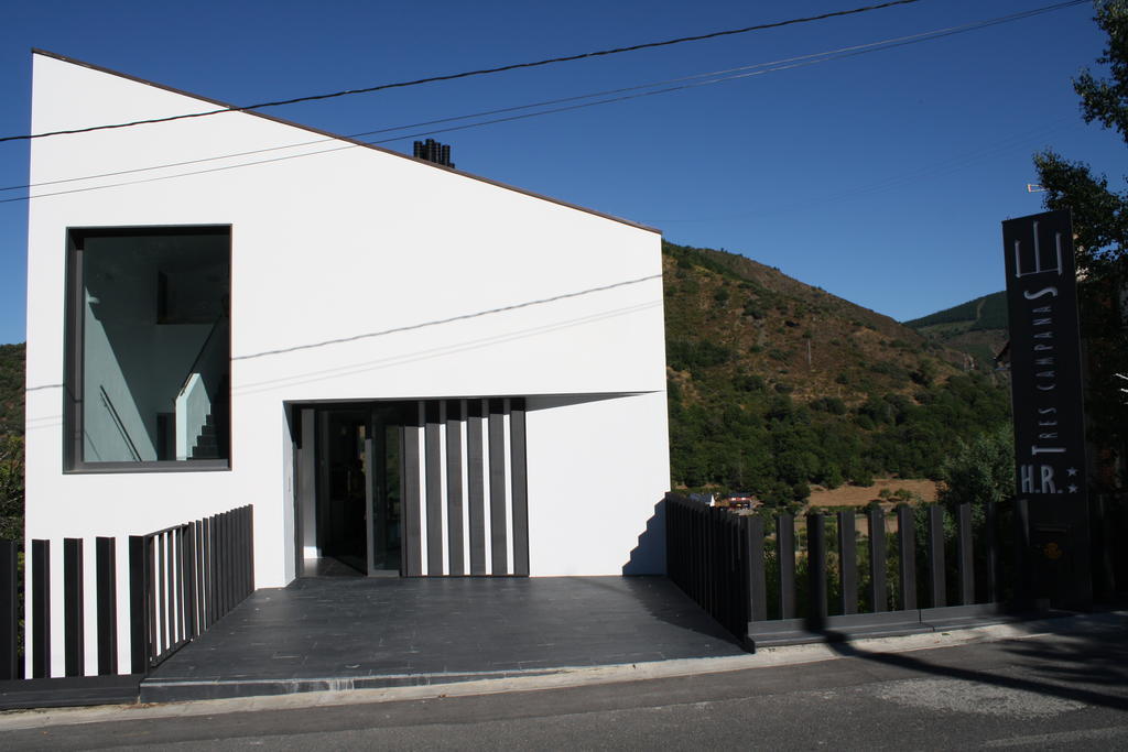 Hostal Tres Campanas Villafranca Del Bierzo Exterior photo